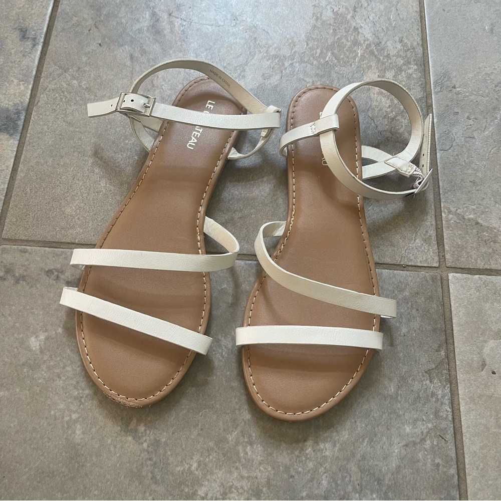 Le Chateau Sandals
